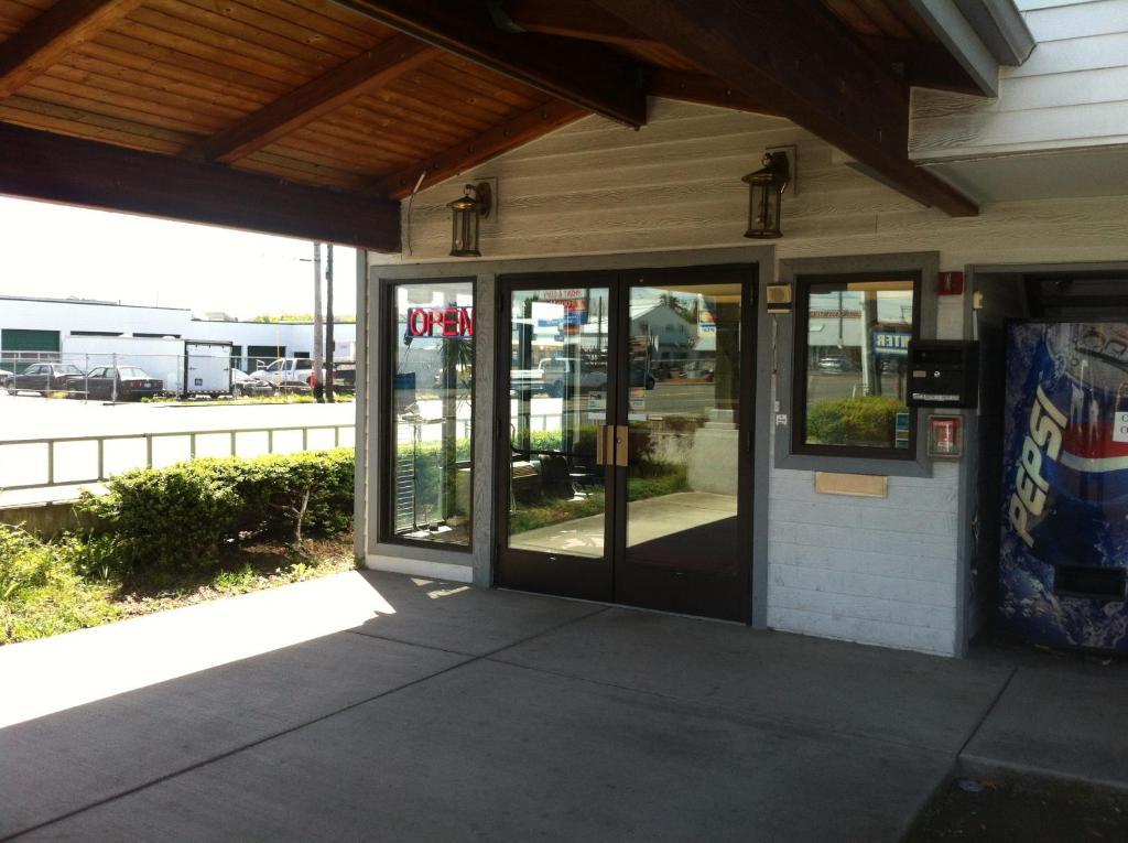 Crown Inn Seattle Bagian luar foto
